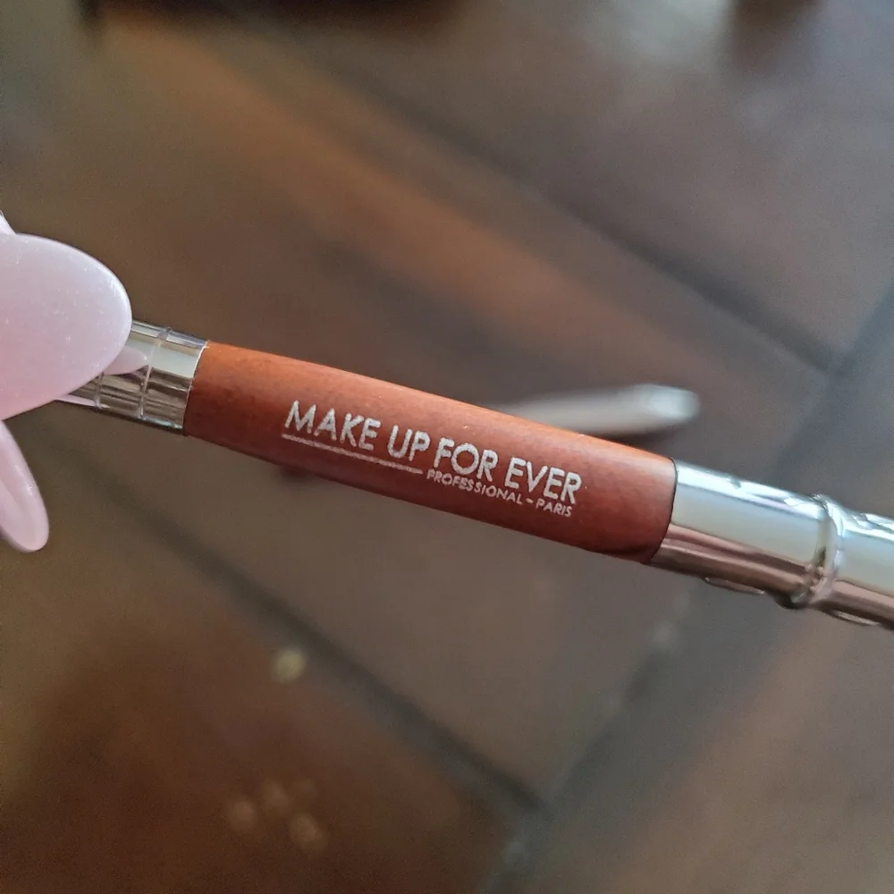 Makeup Forever make up